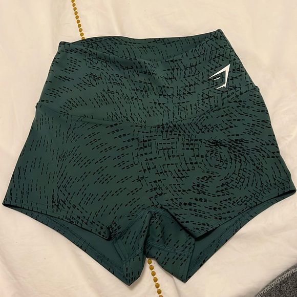 Gymshark Pants - Gymshark Green Shorts